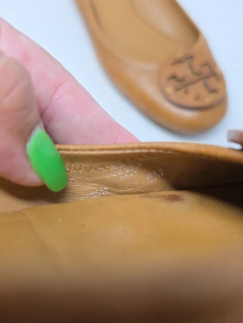 Tory Burch Reva Tan Leather Logo Ballet Flats Size 6